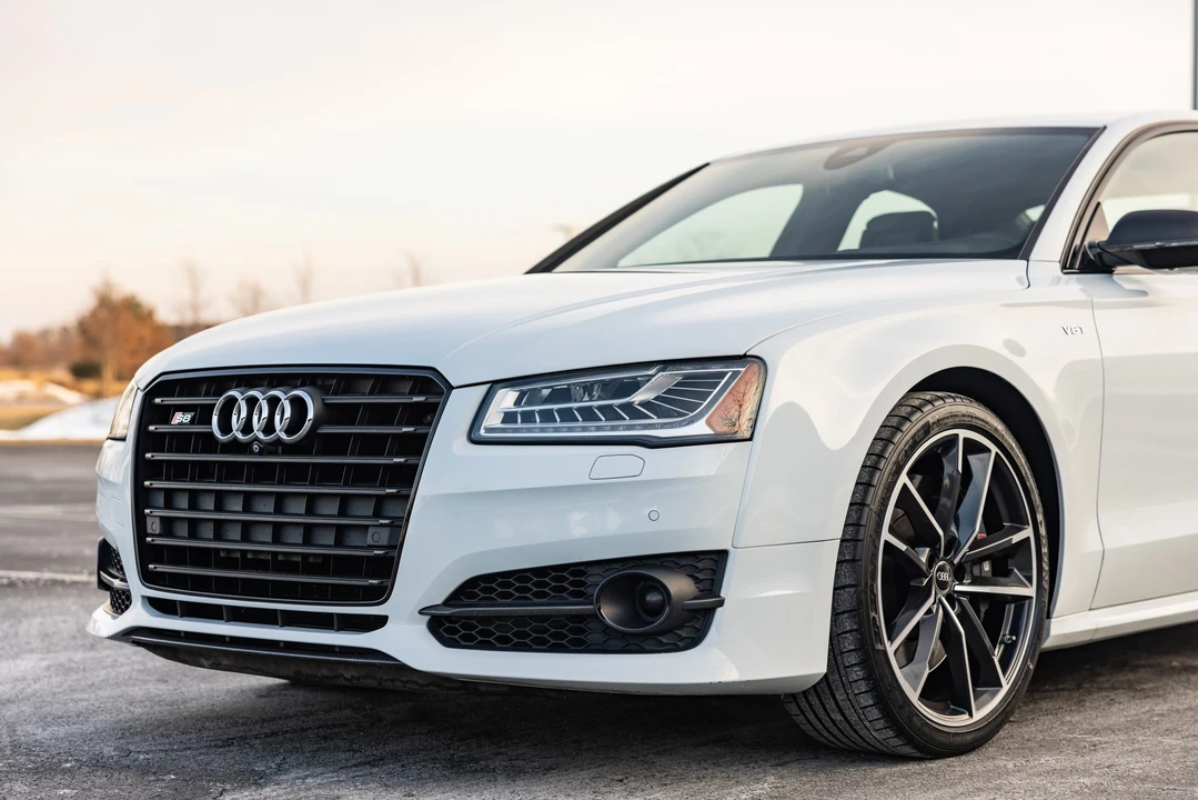 2017 Audi D4 S8 - Image 28 of 31