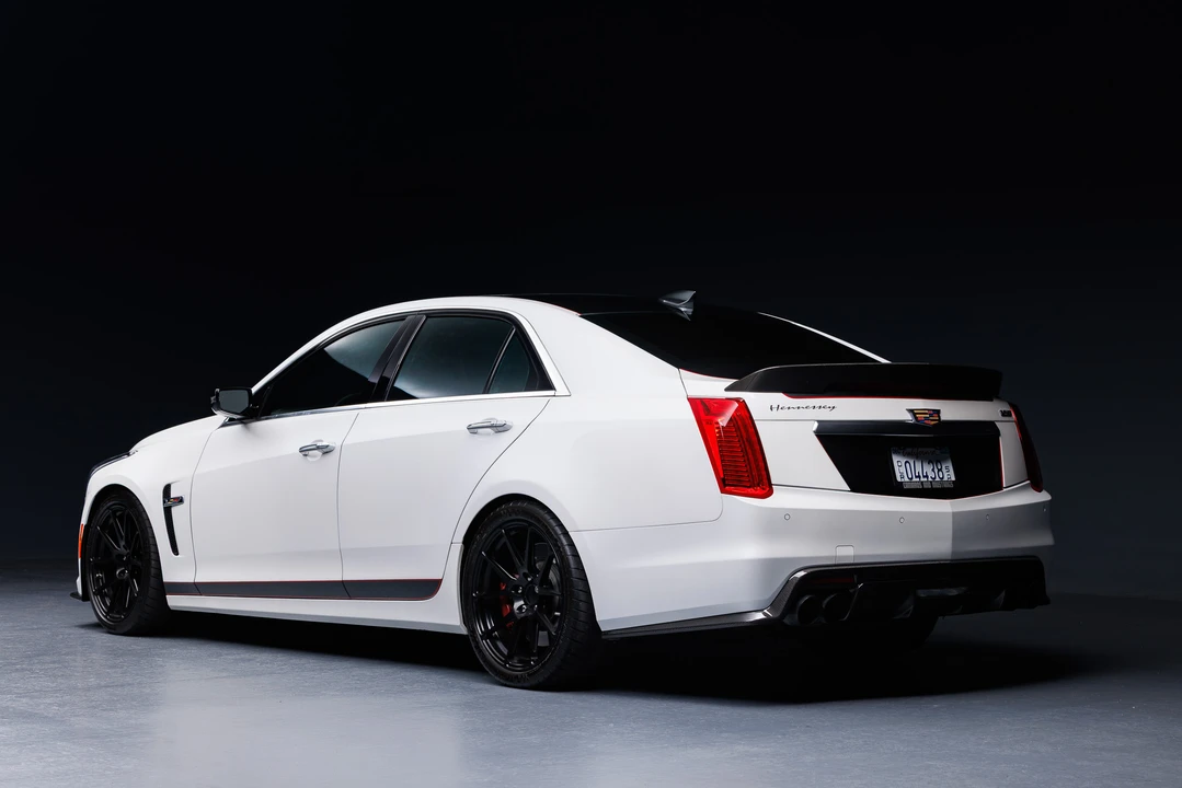2017 Cadillac CTS-V 3rd Gen - Image 6 of 31