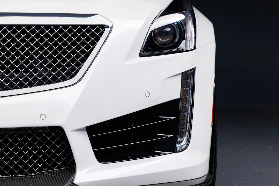2017 Cadillac CTS-V 3rd Gen - Image 16 of 31