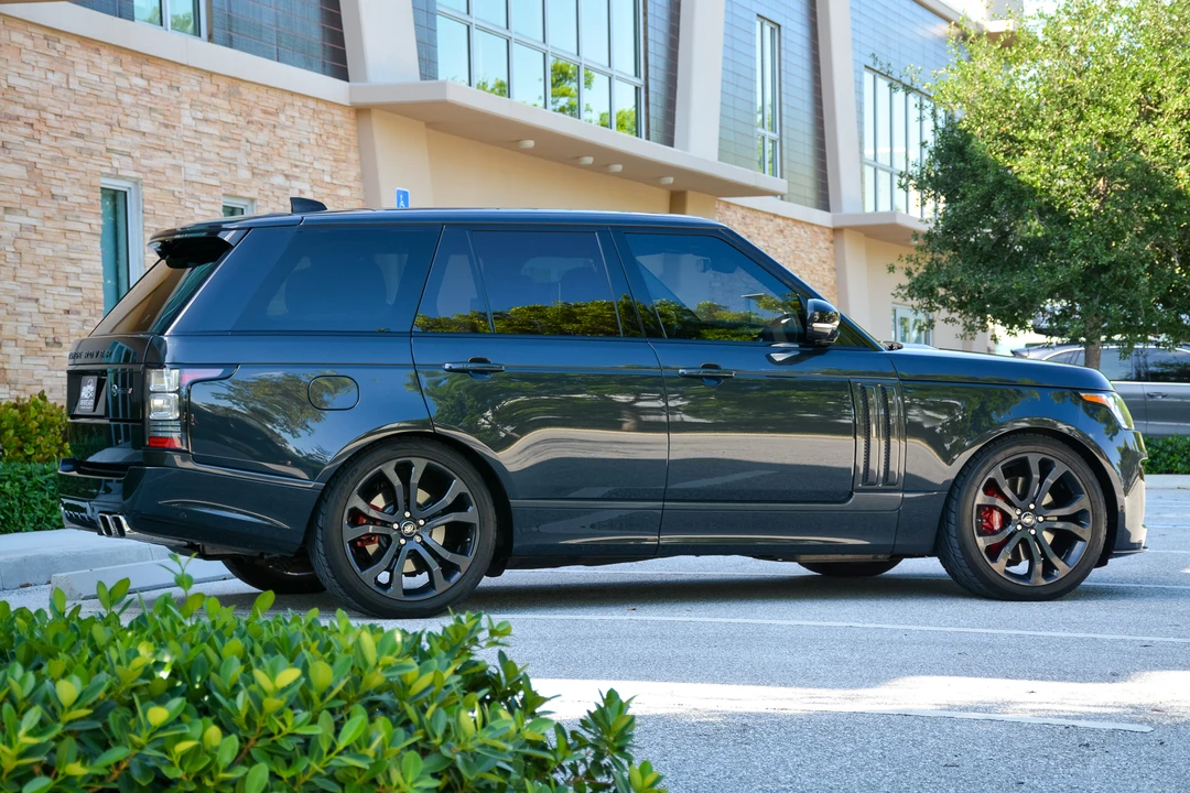 2017 Land Rover Range Rover L405 - Image 16 of 31