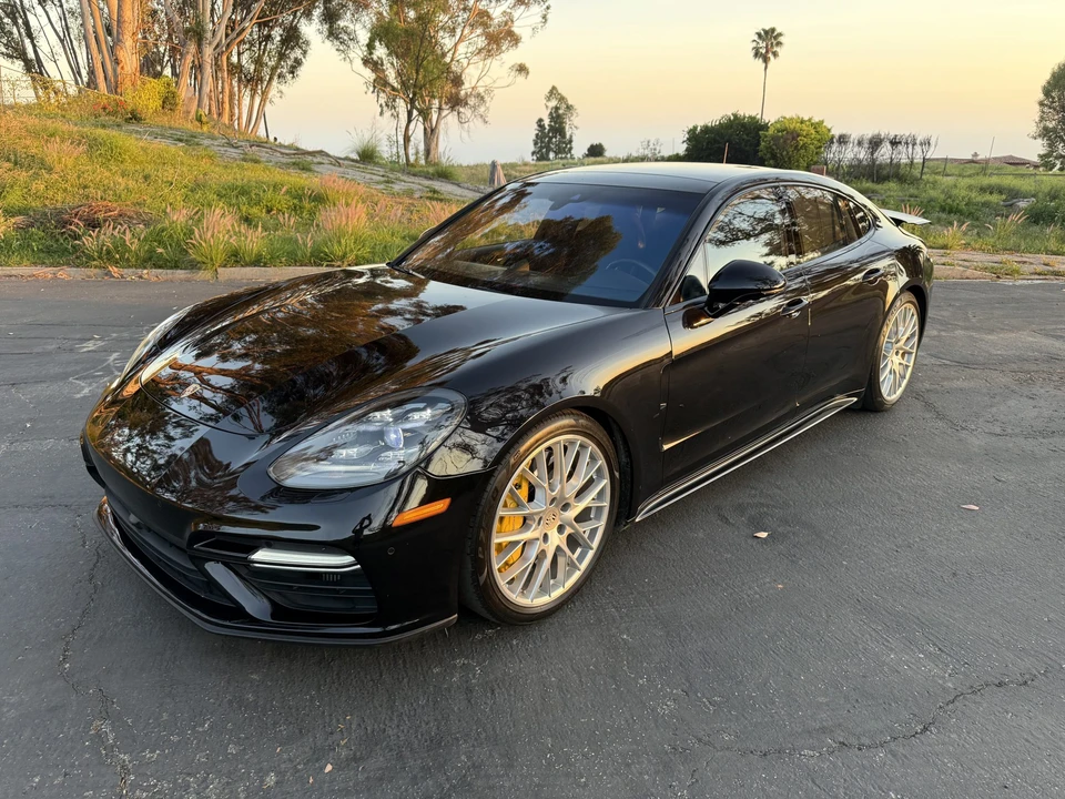 2017 Porsche 971 Panamera Turbo - Image 19 of 31