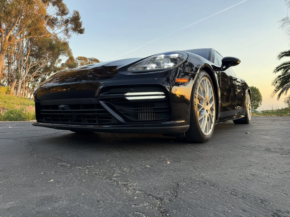 2017 Porsche 971 Panamera Turbo - Image 17 of 31