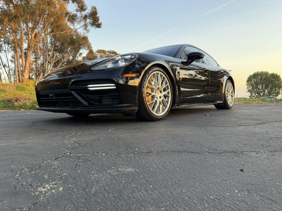2017 Porsche 971 Panamera Turbo - Image 18 of 31