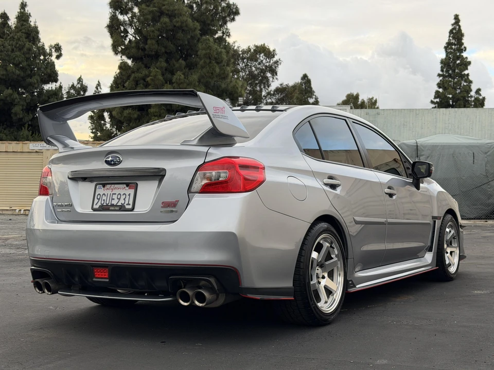 2017 Subaru Impreza WRX STi 4th Gen - Image 11 of 31