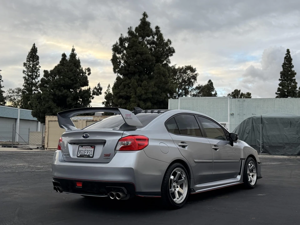 2017 Subaru Impreza WRX STi 4th Gen - Image 12 of 31