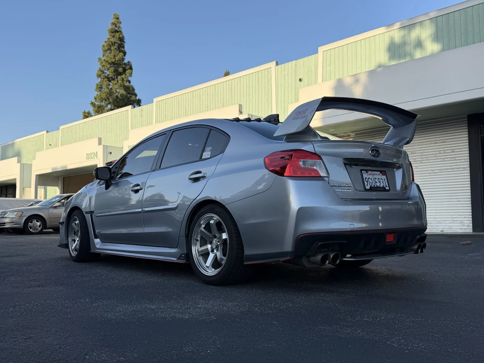 2017 Subaru Impreza WRX STi 4th Gen - Image 7 of 31