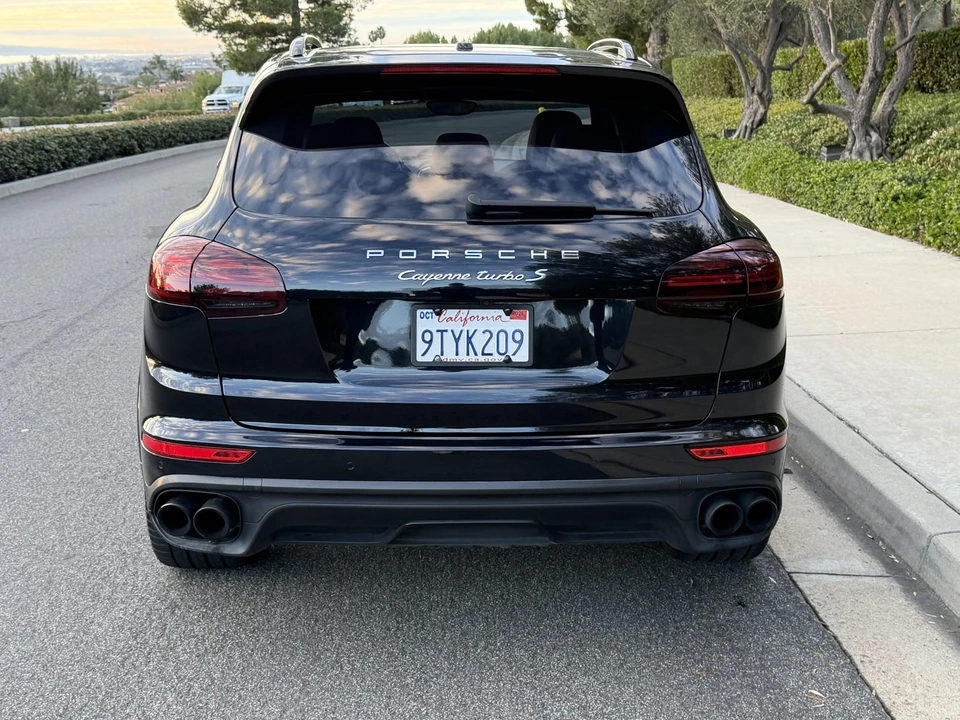 2018 Porsche 958 Cayenne Turbo S - Image 14 of 31