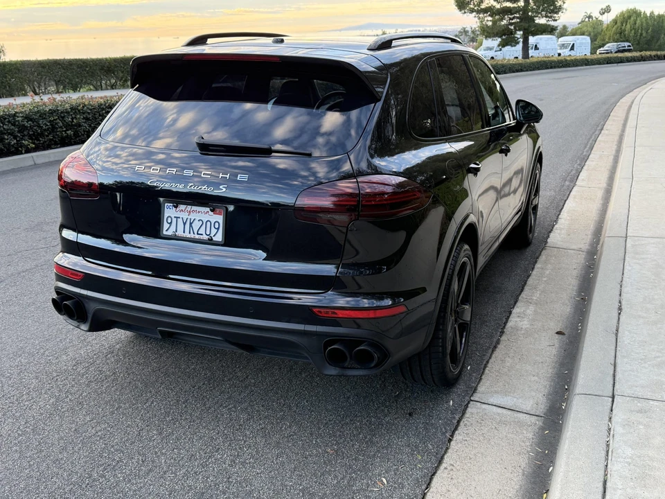 2018 Porsche 958 Cayenne Turbo S - Image 13 of 31