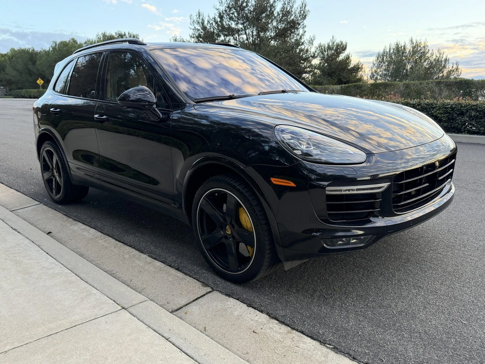2018 Porsche 958 Cayenne Turbo S - Image 9 of 31