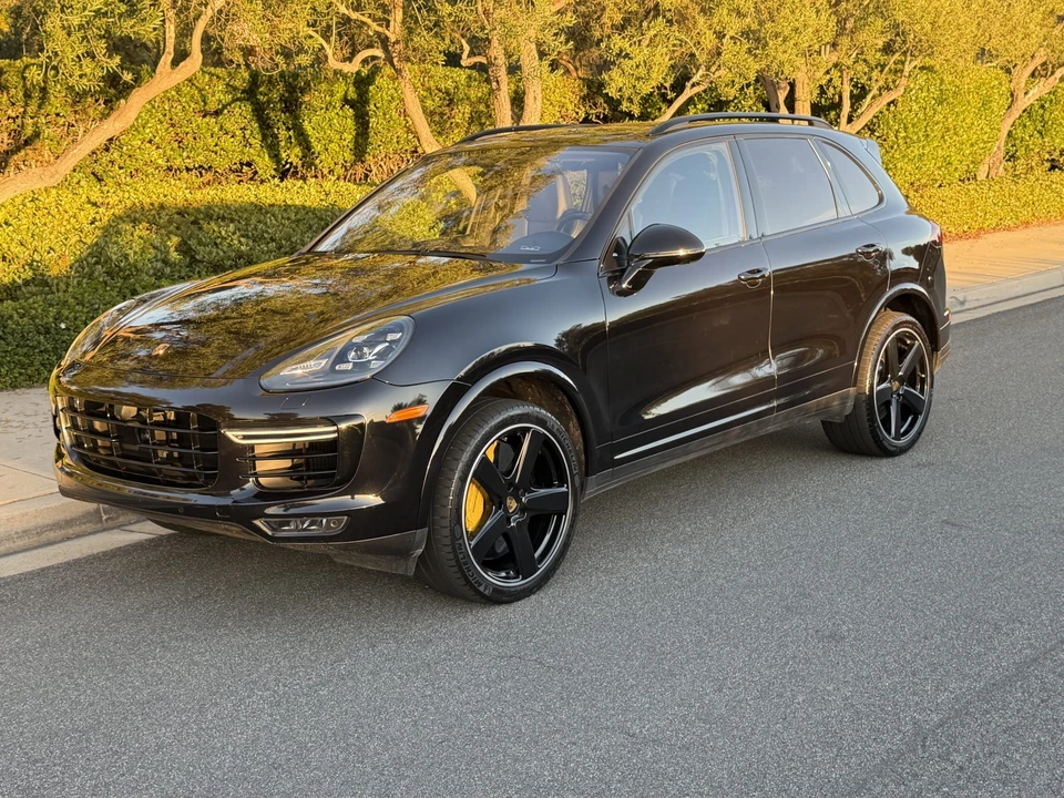 2018 Porsche 958 Cayenne Turbo S - Image 27 of 31