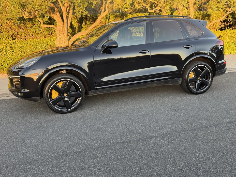 2018 Porsche 958 Cayenne Turbo S - Image 30 of 31