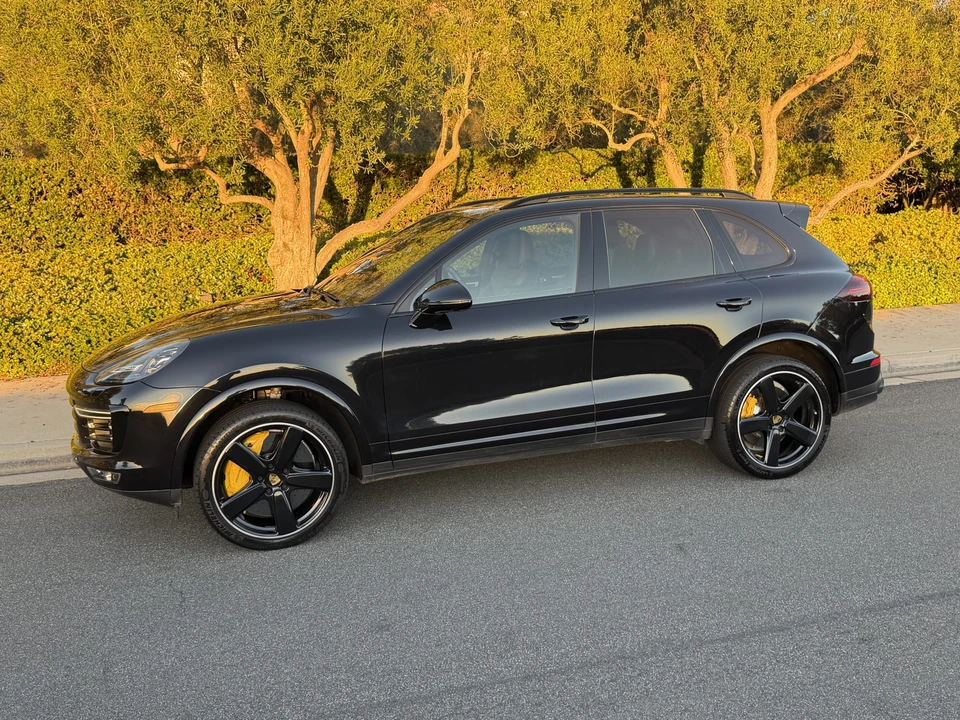 2018 Porsche 958 Cayenne Turbo S - Image 29 of 31