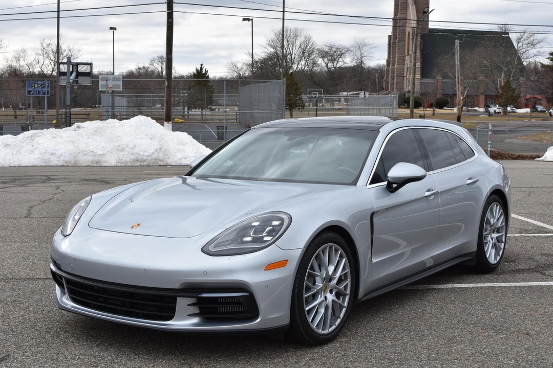 2018 Porsche 971 Panamera S - Image 4 of 31