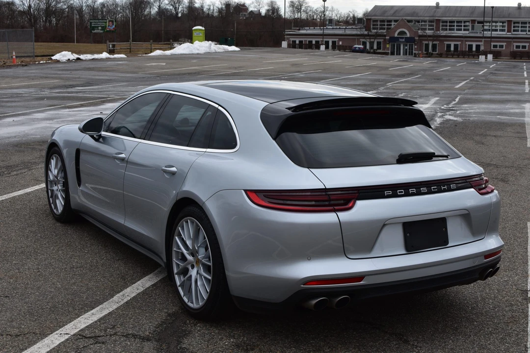 2018 Porsche 971 Panamera S - Image 16 of 31