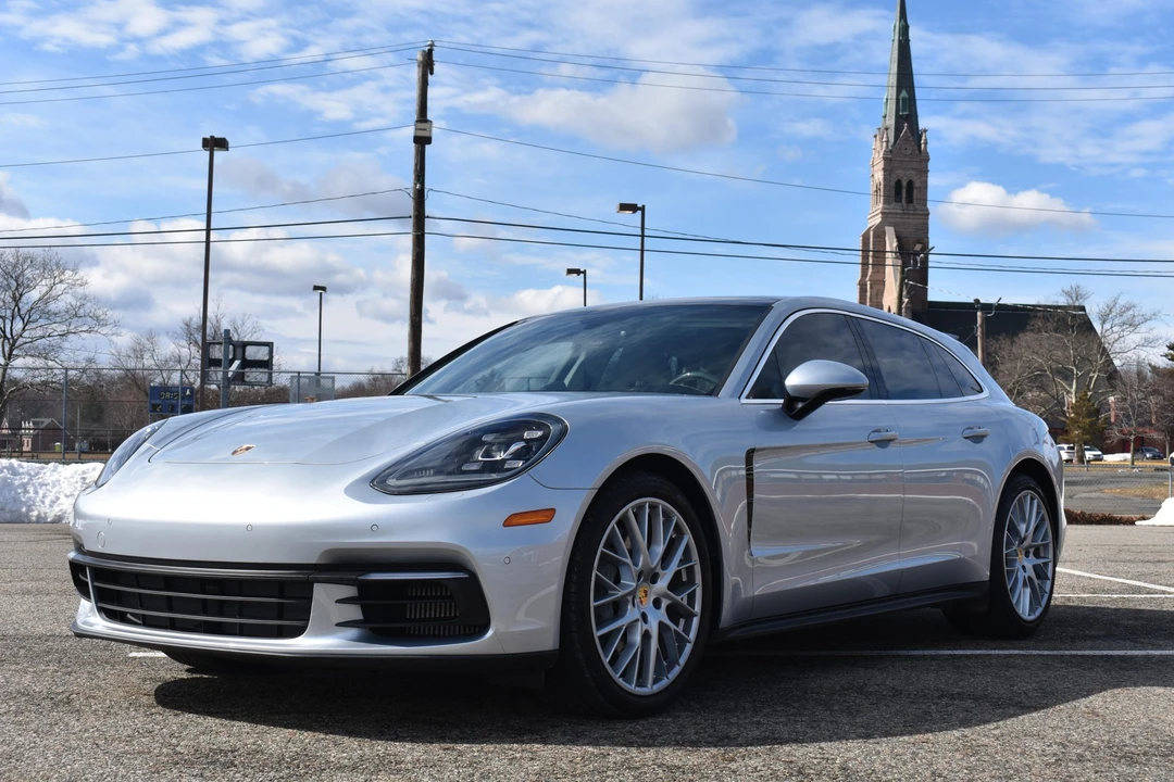 2018 Porsche 971 Panamera S - Image 6 of 31