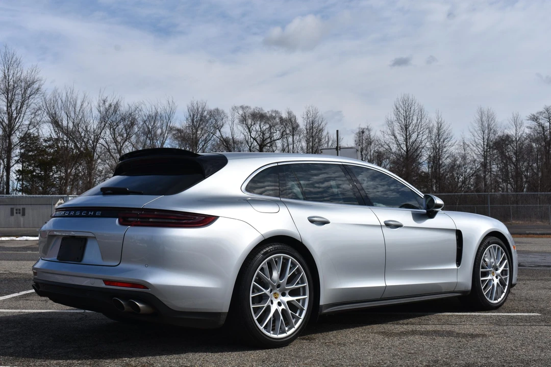 2018 Porsche 971 Panamera S - Image 31 of 31