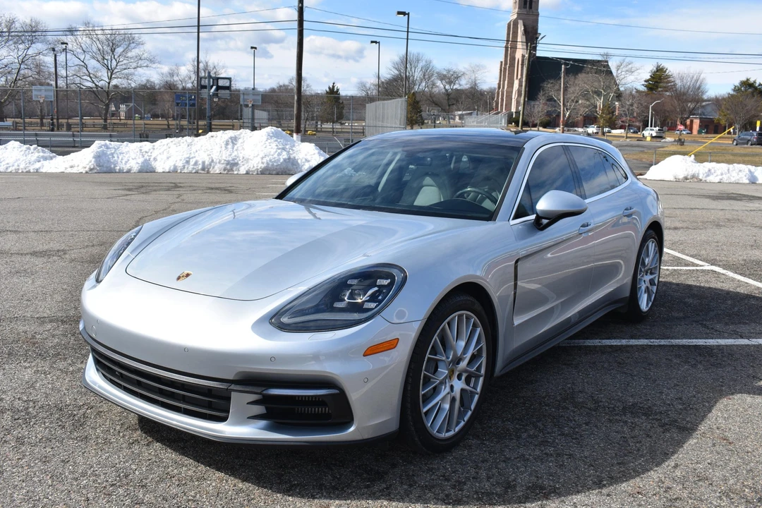 2018 Porsche 971 Panamera S - Image 5 of 31