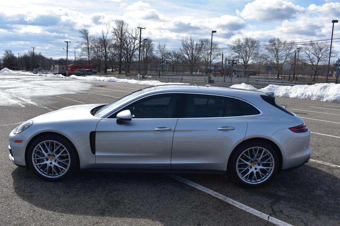 2018 Porsche 971 Panamera S - Image 11 of 31