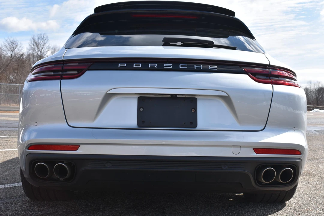 2018 Porsche 971 Panamera S - Image 19 of 31