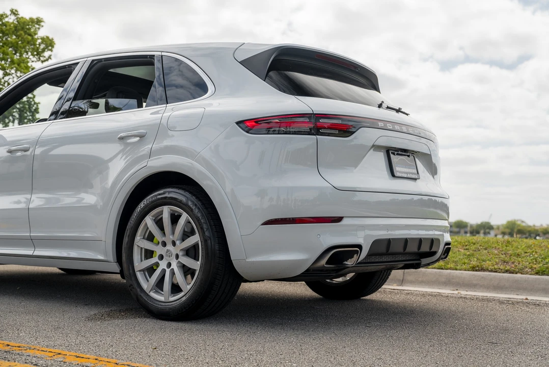 2019 Porsche 9Y0/9Y3 Cayenne - Image 18 of 31