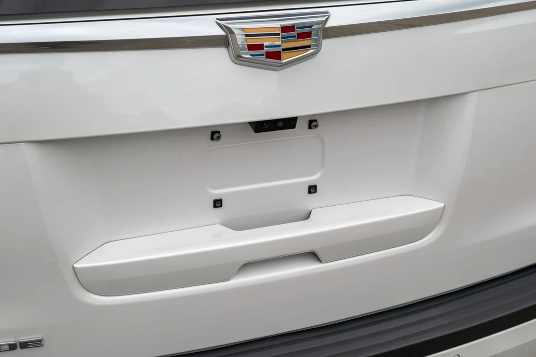 2020 Cadillac - Image 26 of 31