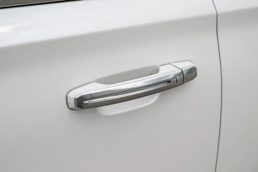 2020 Cadillac - Image 28 of 31