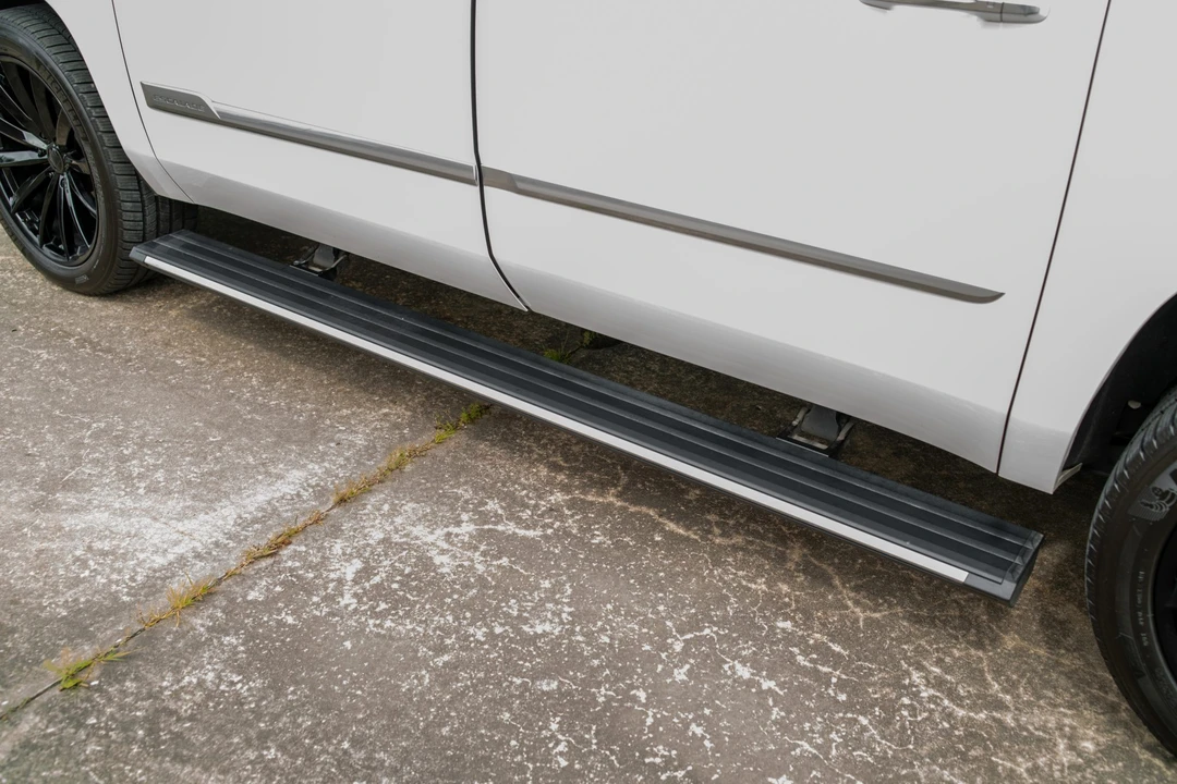 2020 Cadillac - Image 25 of 31