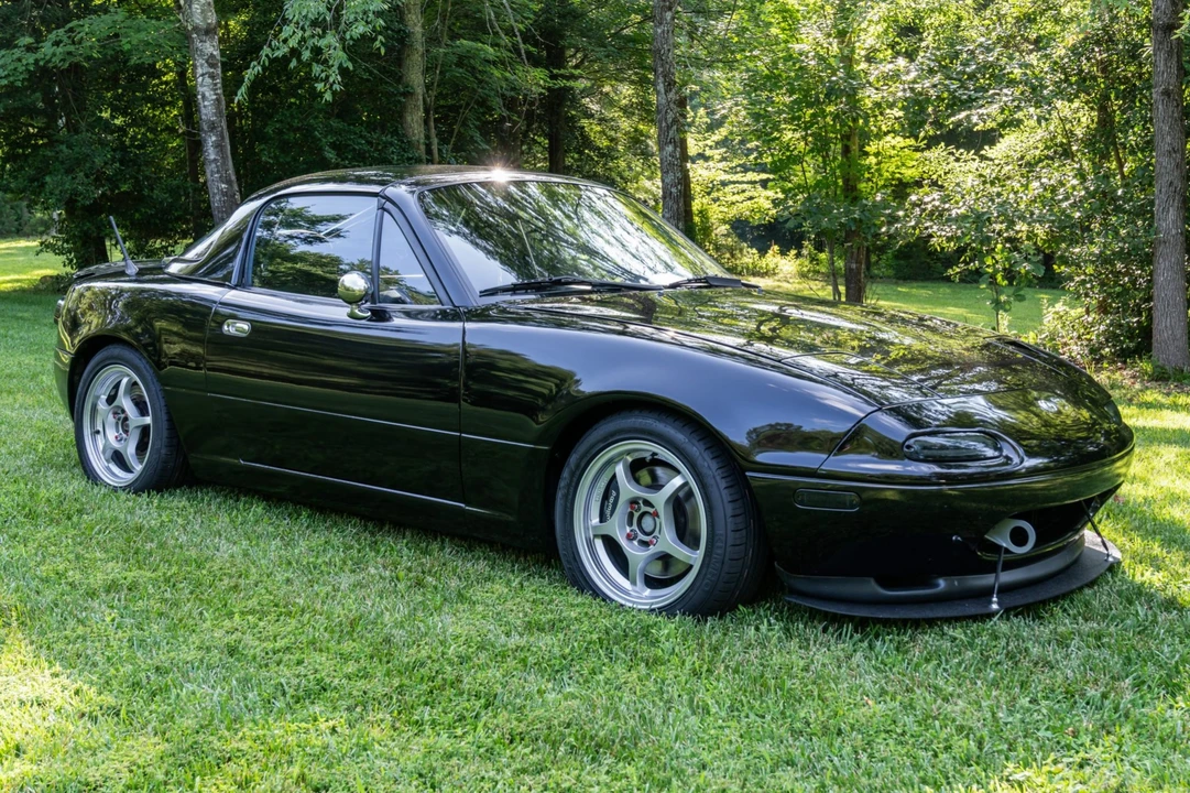 1994 Mazda NA MX-5 Miata - Image 1 of 31