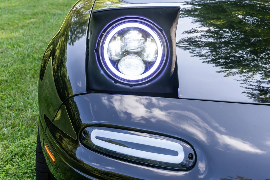1994 Mazda NA MX-5 Miata - Image 14 of 31