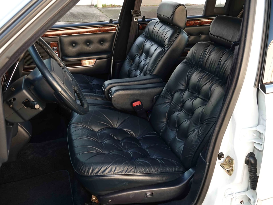 1993 Chrysler New Yorker - Image 31 of 31
