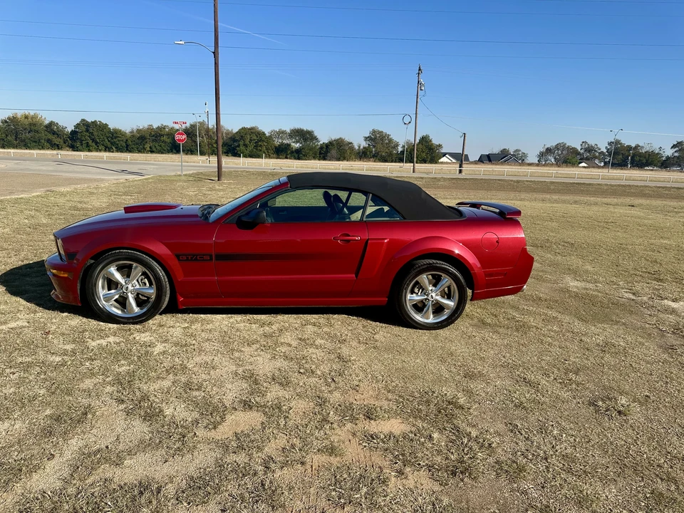 2007 Ford S197 Mustang GT - Image 2 of 31