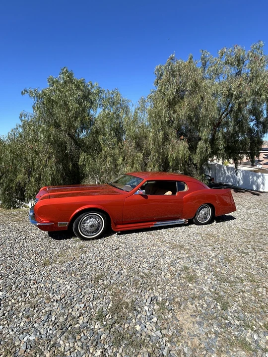 1983 Buick Riviera 4th-7th Gen - Image 2 of 31