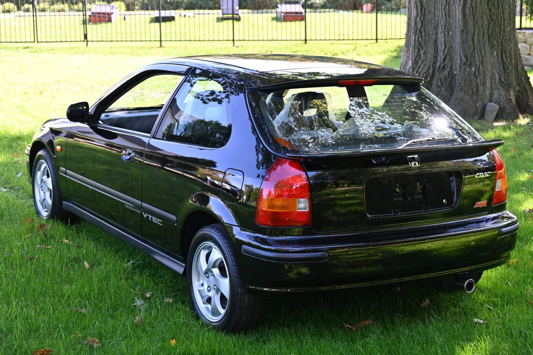 1996 Honda EK Civic - Image 29 of 31