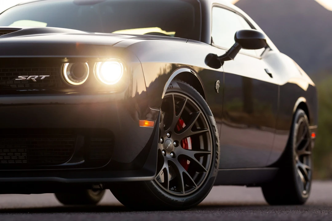 2015 Dodge Challenger SRT Hellcat 3rd Gen - Image 31 of 31