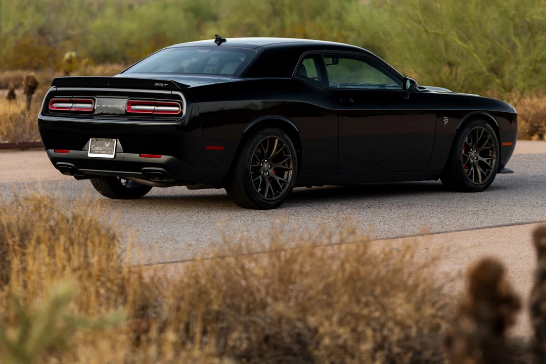 2015 Dodge Challenger SRT Hellcat 3rd Gen - Image 11 of 31