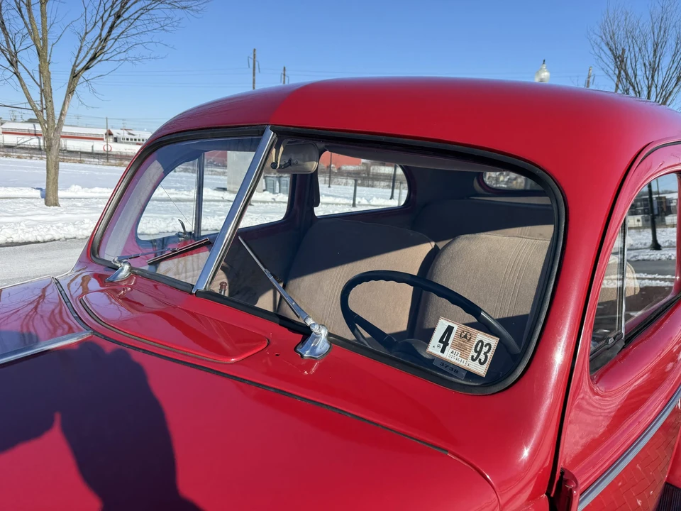 1940 Ford Standard & Deluxe & Super Deluxe - Image 25 of 31