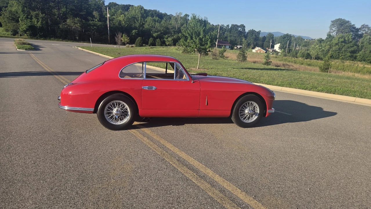 1952 Aston Martin DB1 & DB2 & DB2/4 & DB Mark III - Image 9 of 31