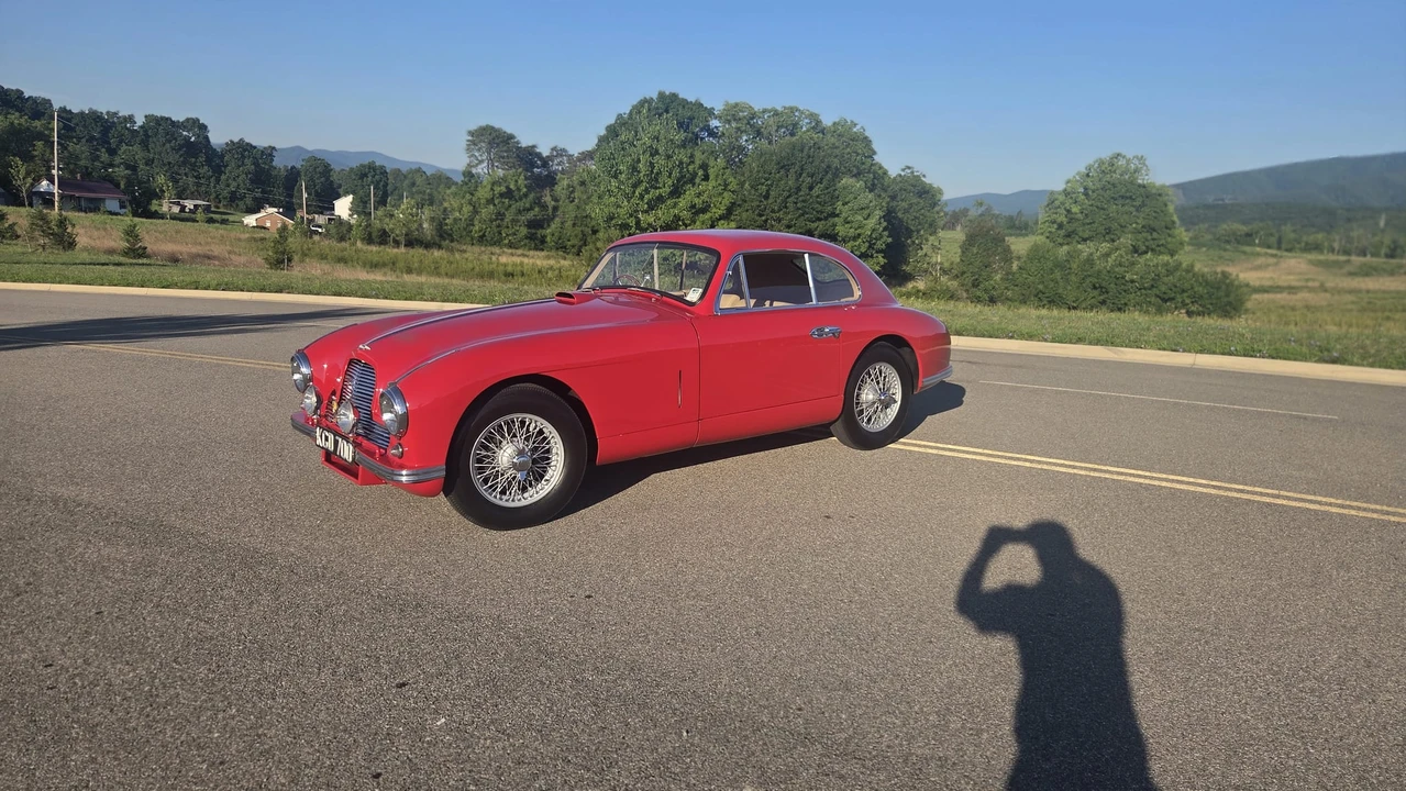 1952 Aston Martin DB1 & DB2 & DB2/4 & DB Mark III - Image 19 of 31