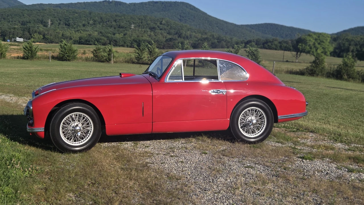 1952 Aston Martin DB1 & DB2 & DB2/4 & DB Mark III - Image 15 of 31