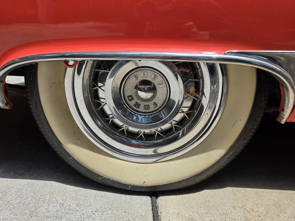 1956 Ford Thunderbird 1st Gen - Image 25 of 31