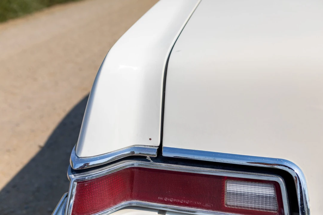 1975 Lincoln Continental Mark IV - Image 30 of 31