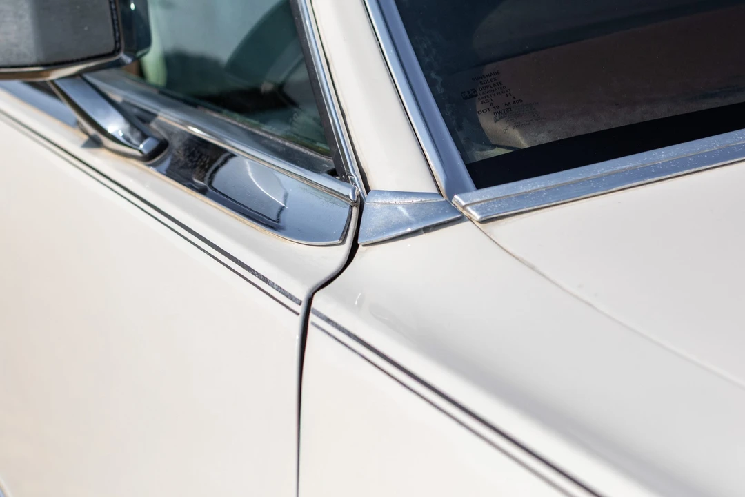 1975 Lincoln Continental Mark IV - Image 22 of 31