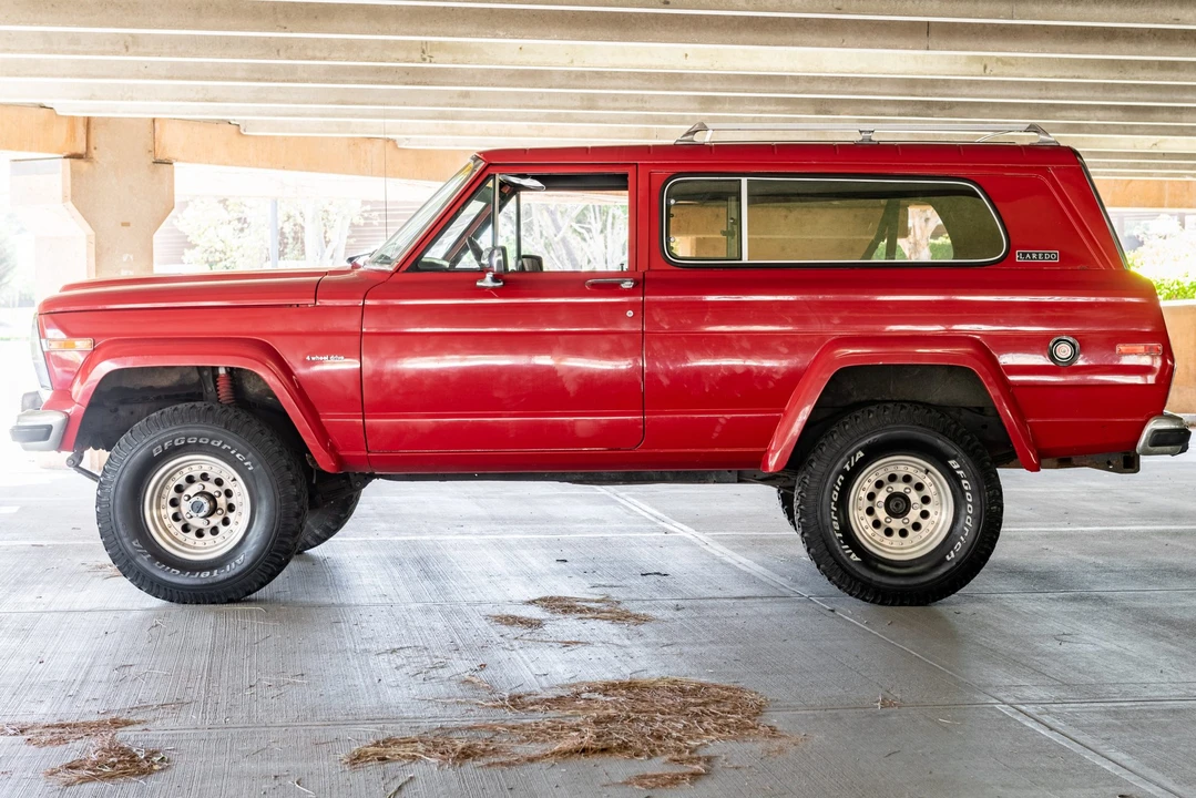 1982 Jeep SJ Cherokee - Image 2 of 31