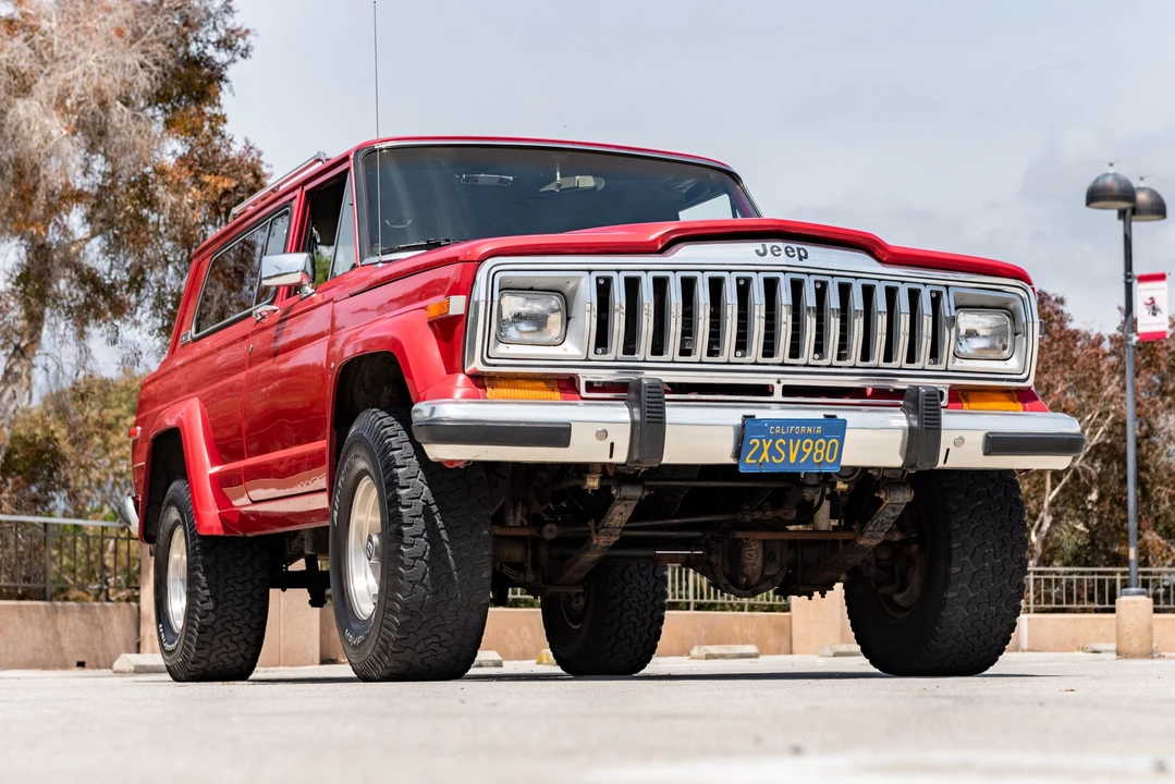 1982 Jeep SJ Cherokee - Image 2 of 31