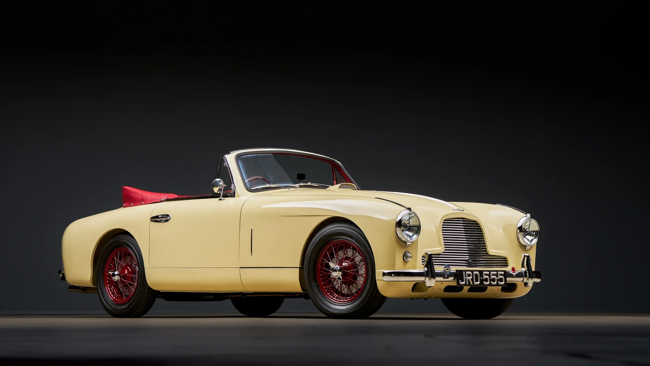 1954 Aston Martin DB1 & DB2 & DB2/4 & DB Mark III - Image 27 of 31