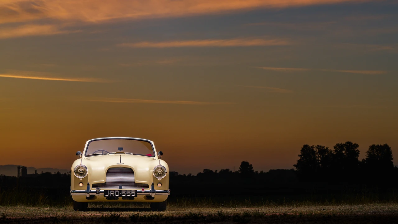 1954 Aston Martin DB1 & DB2 & DB2/4 & DB Mark III - Image 2 of 31