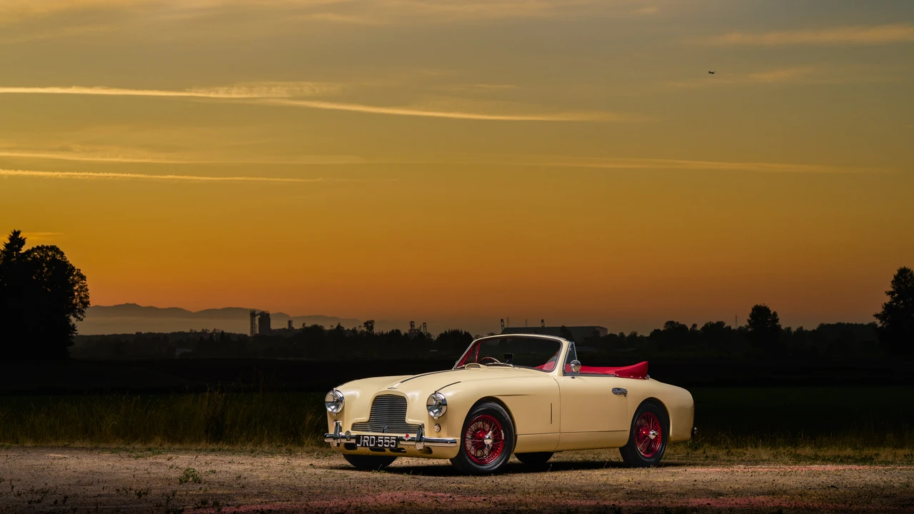 1954 Aston Martin DB1 & DB2 & DB2/4 & DB Mark III - Image 6 of 31