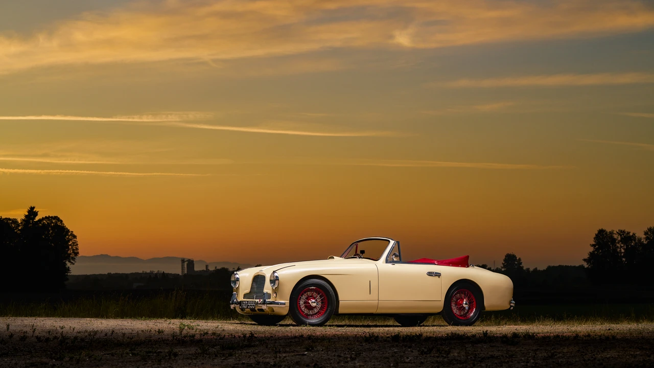 1954 Aston Martin DB1 & DB2 & DB2/4 & DB Mark III - Image 7 of 31