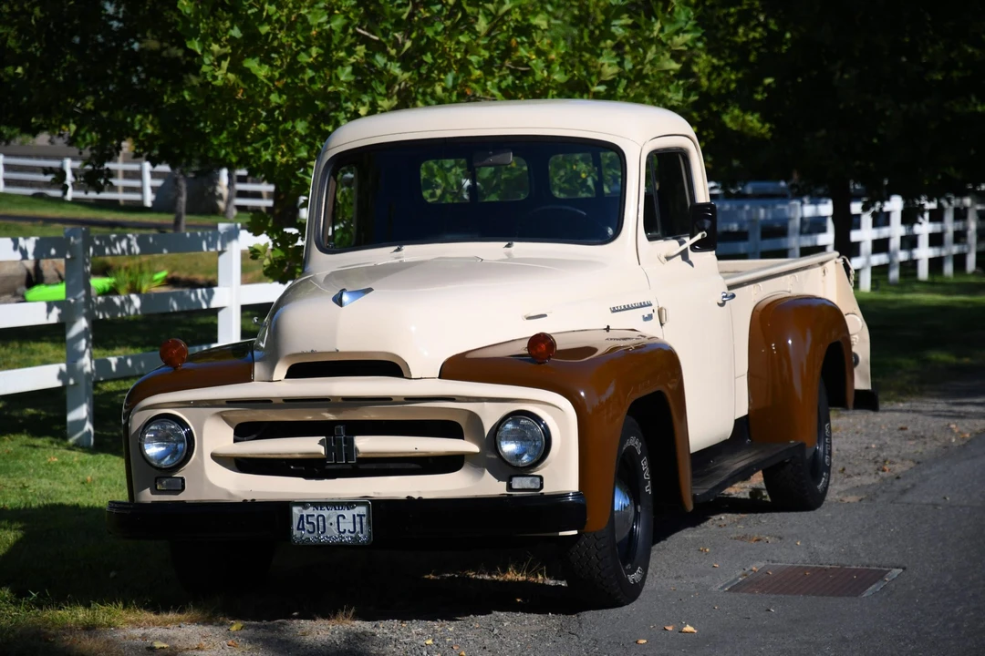 1954 International Harvester Pickup - Image 2 of 31