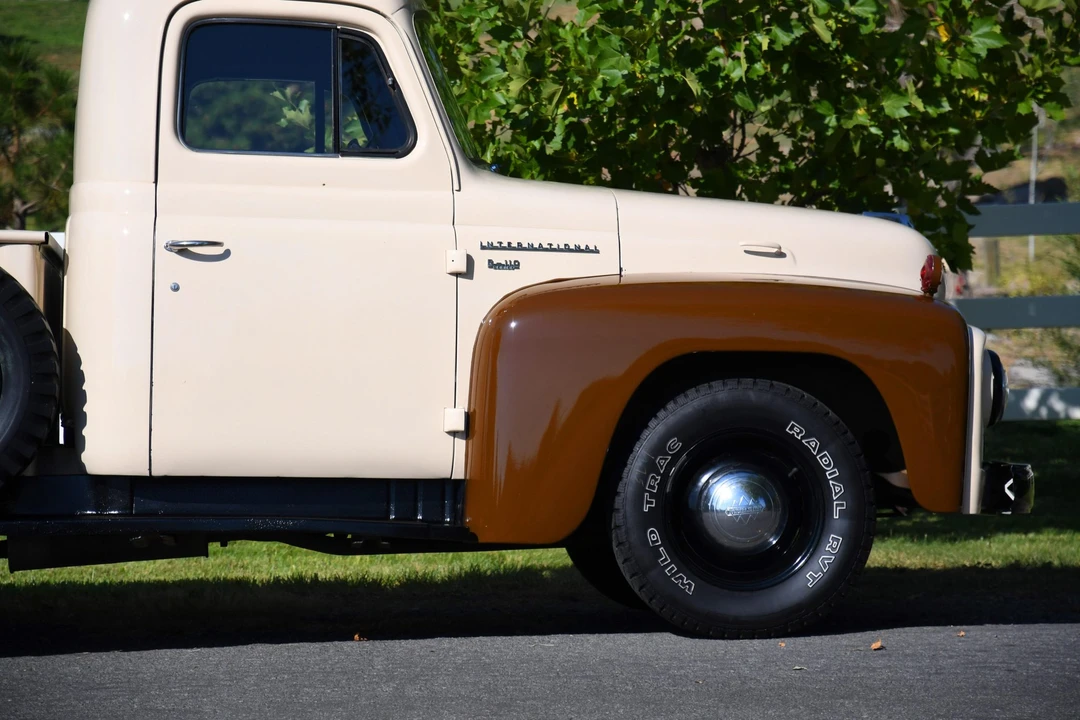 1954 International Harvester Pickup - Image 7 of 31
